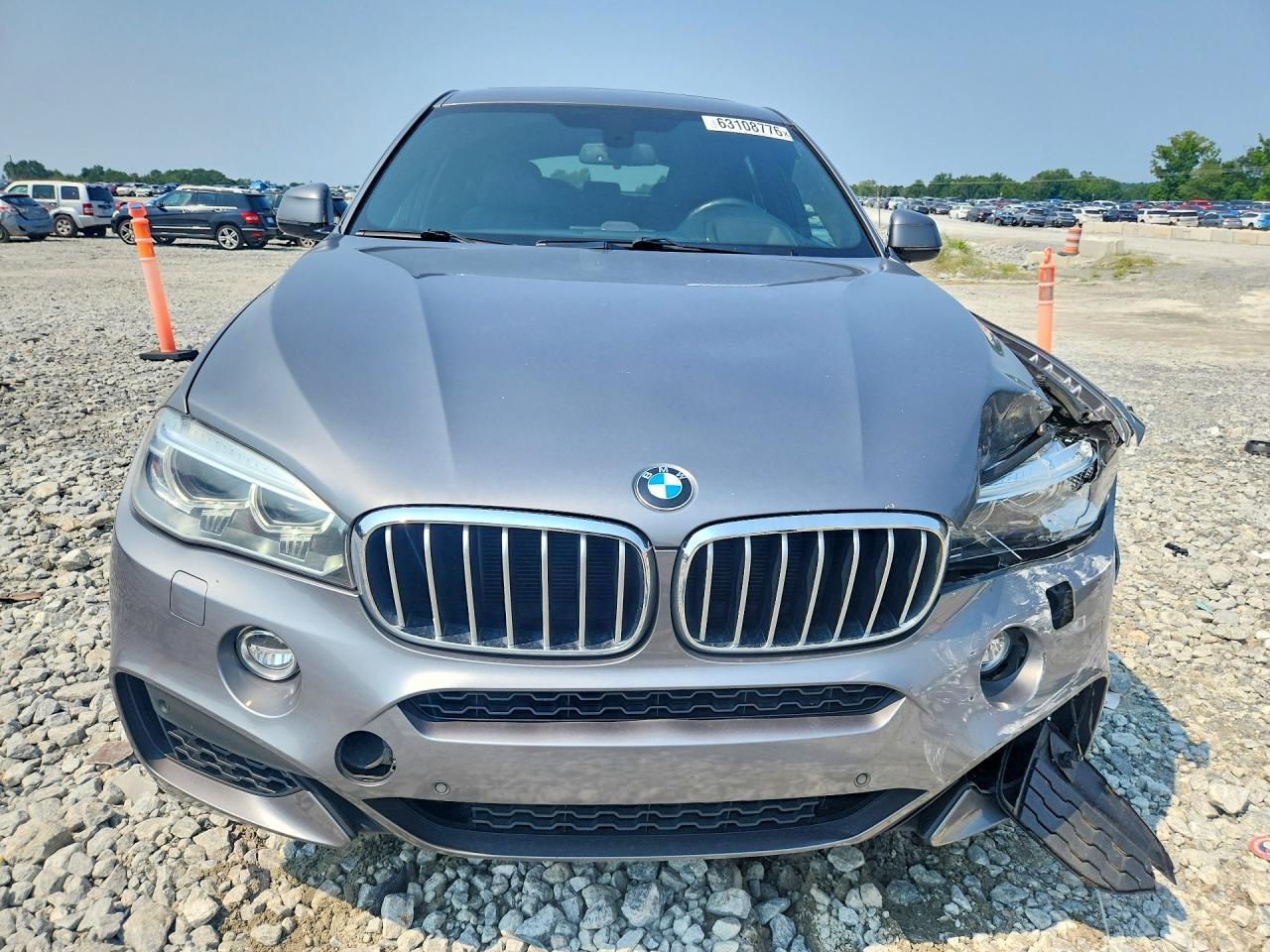 2015 BMW X6 xDrive50I - Фото 5