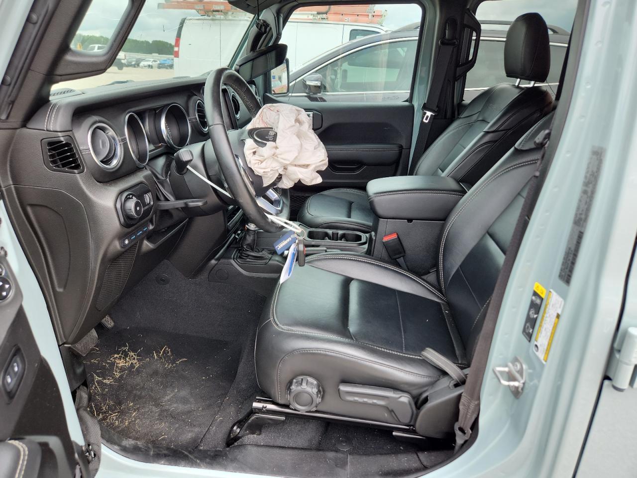 2023 Jeep Wrangler Sahara 4Xe - Фото 7