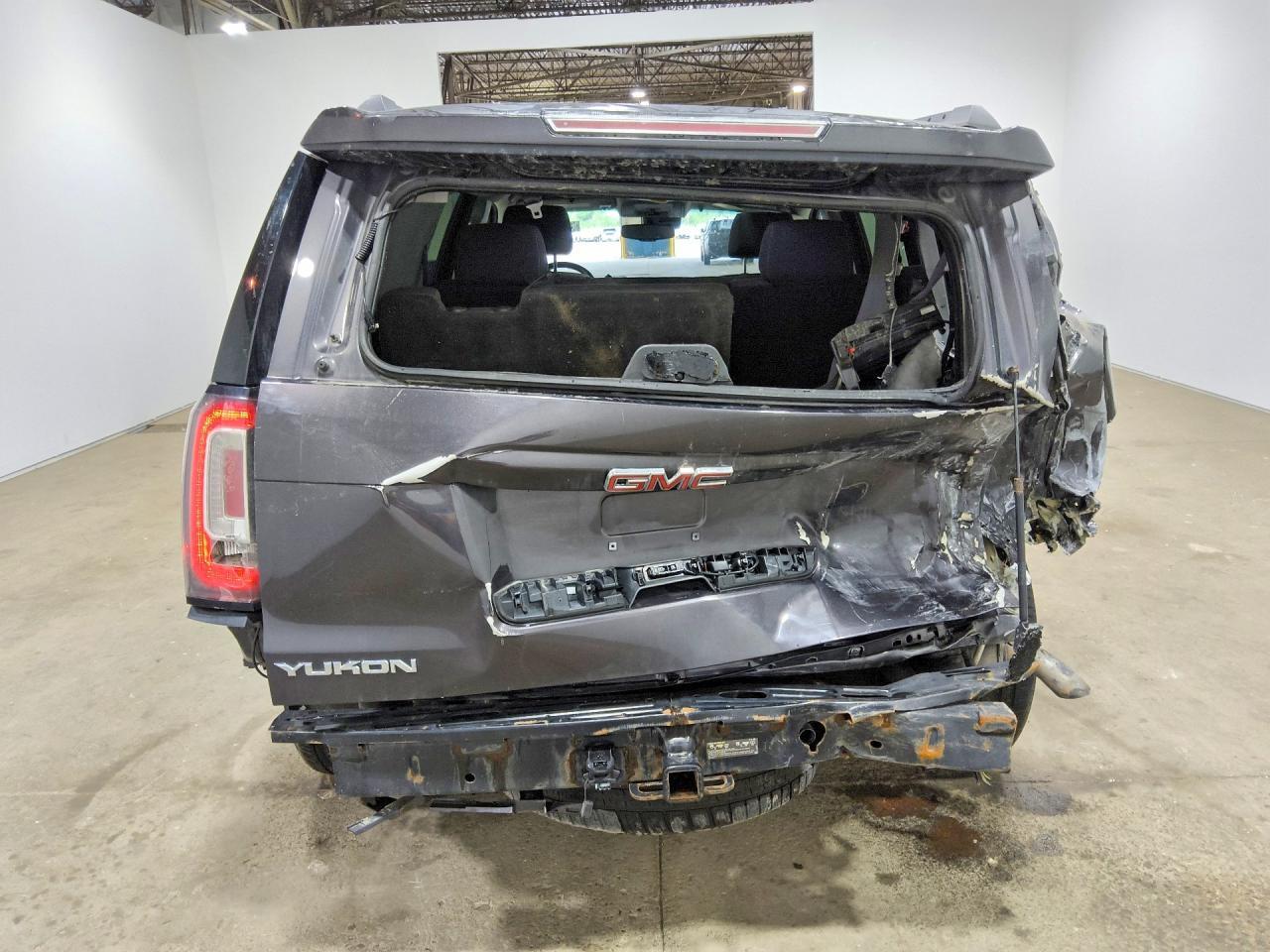 2015 GMC Yukon Sle - Фото 6