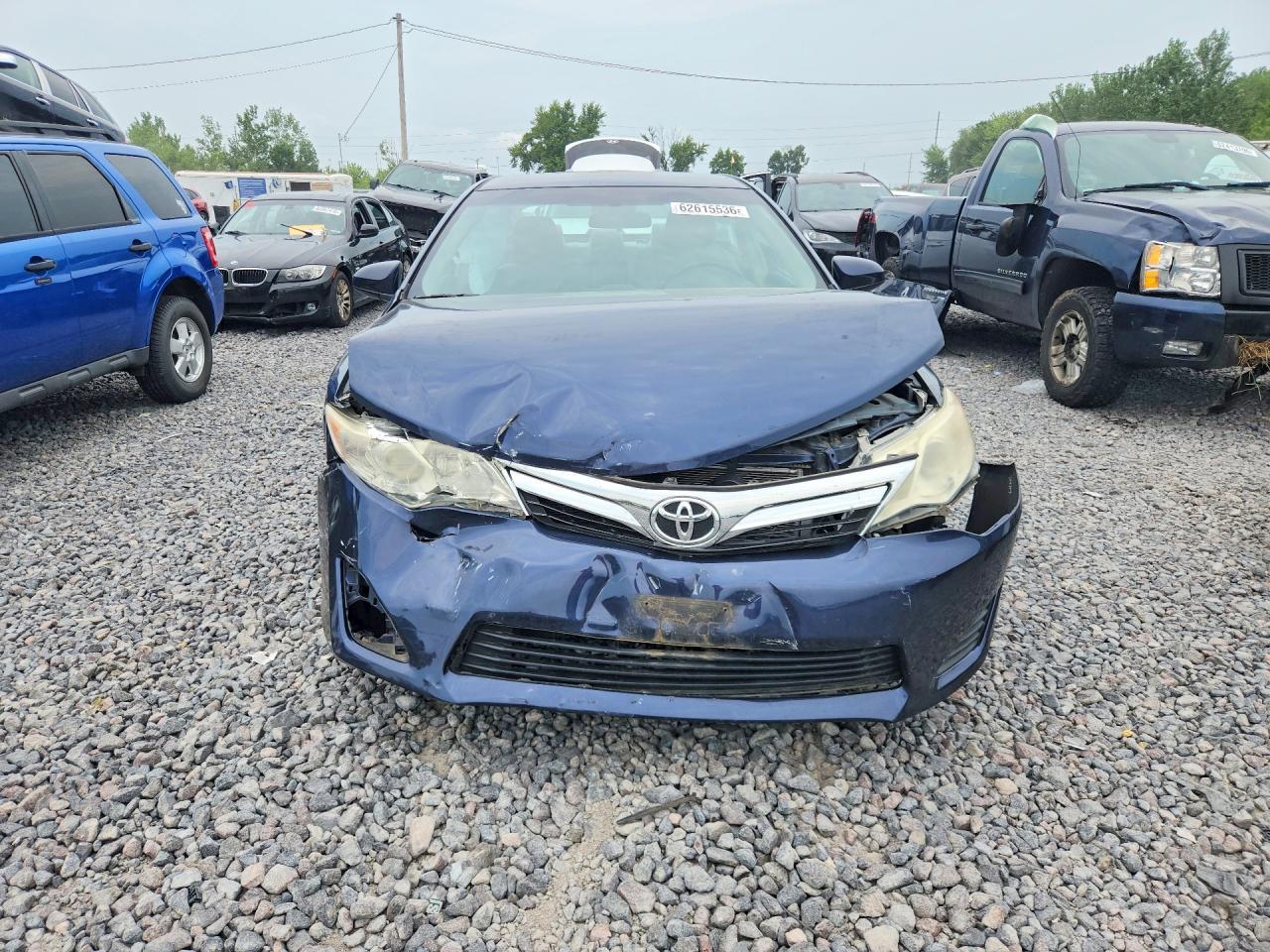 2014 Toyota Camry Le - Фото 5
