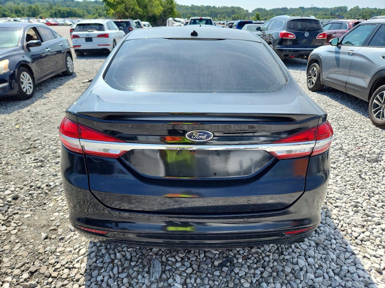 2018 Ford Fusion Titanium/Platinum Hev - Фото 6