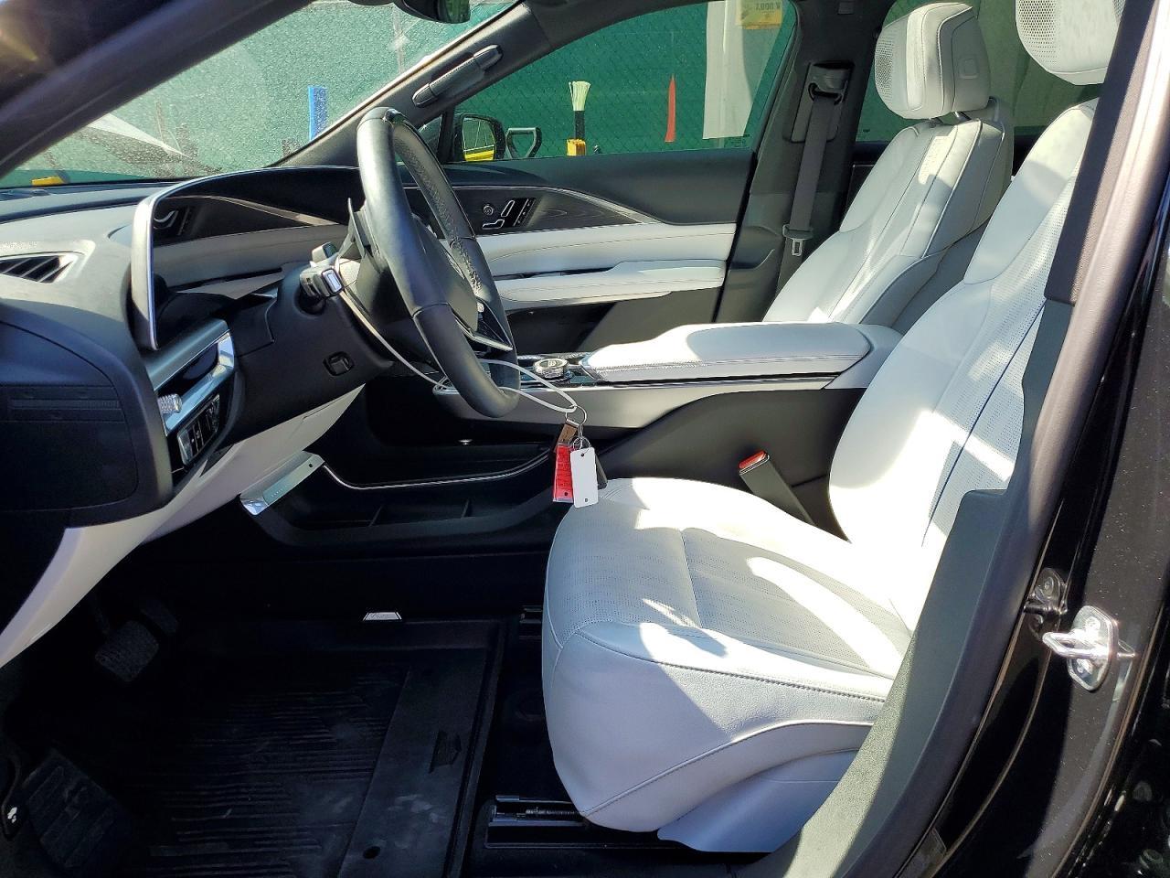 2024 Cadillac Lyriq Luxury - Фото 7