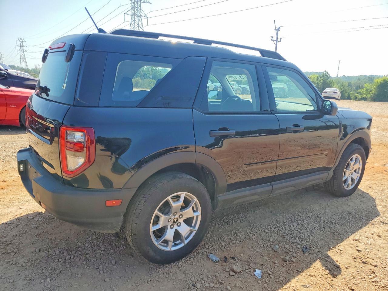 2021 Ford Bronco Sport - Image 3
