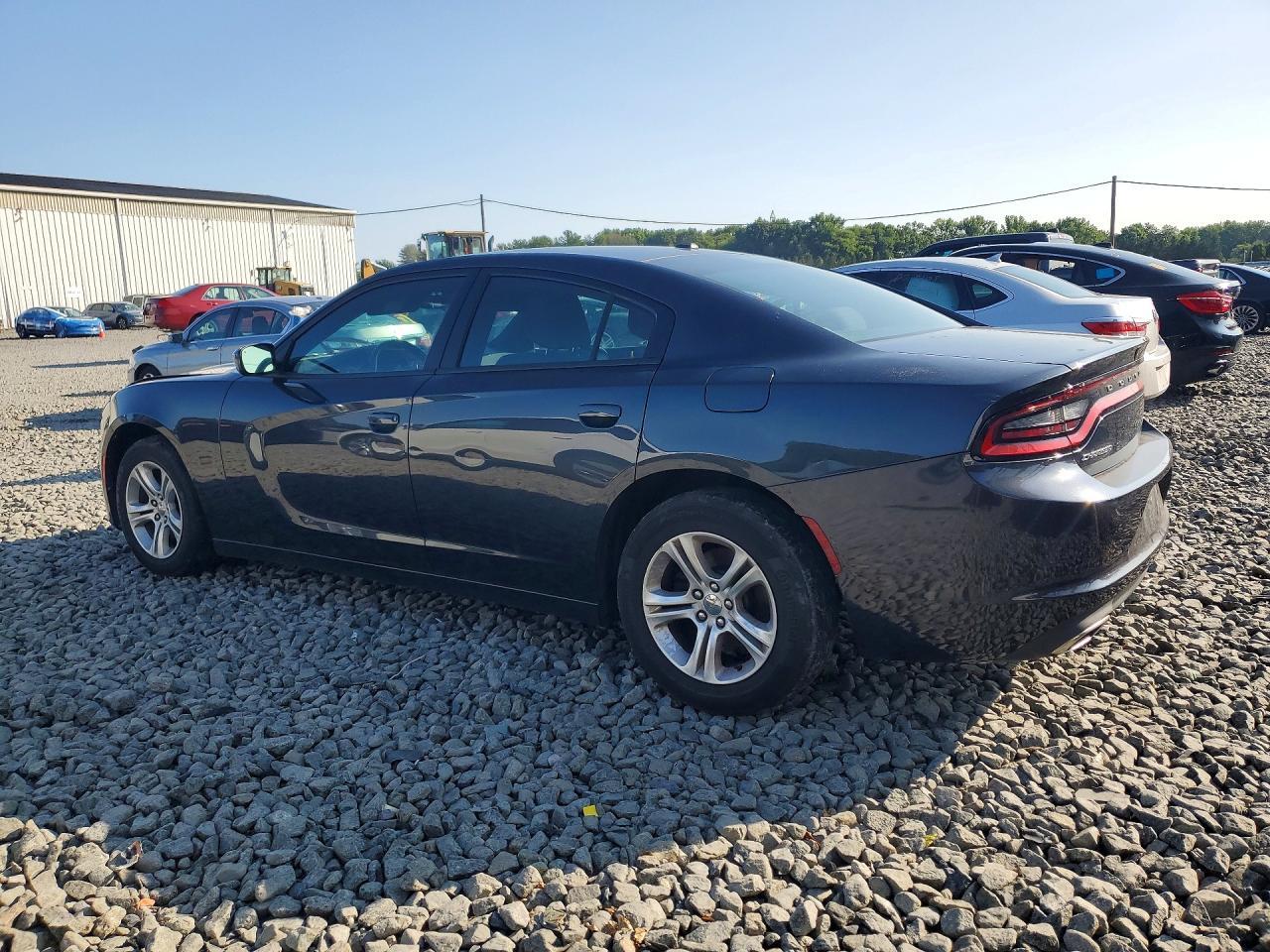 2019 Dodge Charger Sxt - Фото 2