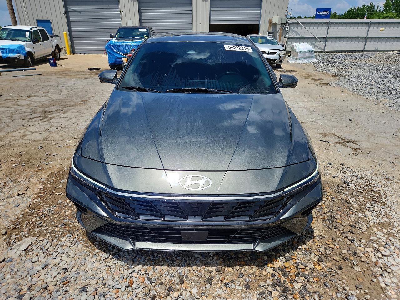 2024 Hyundai Elantra Limited - Image 5