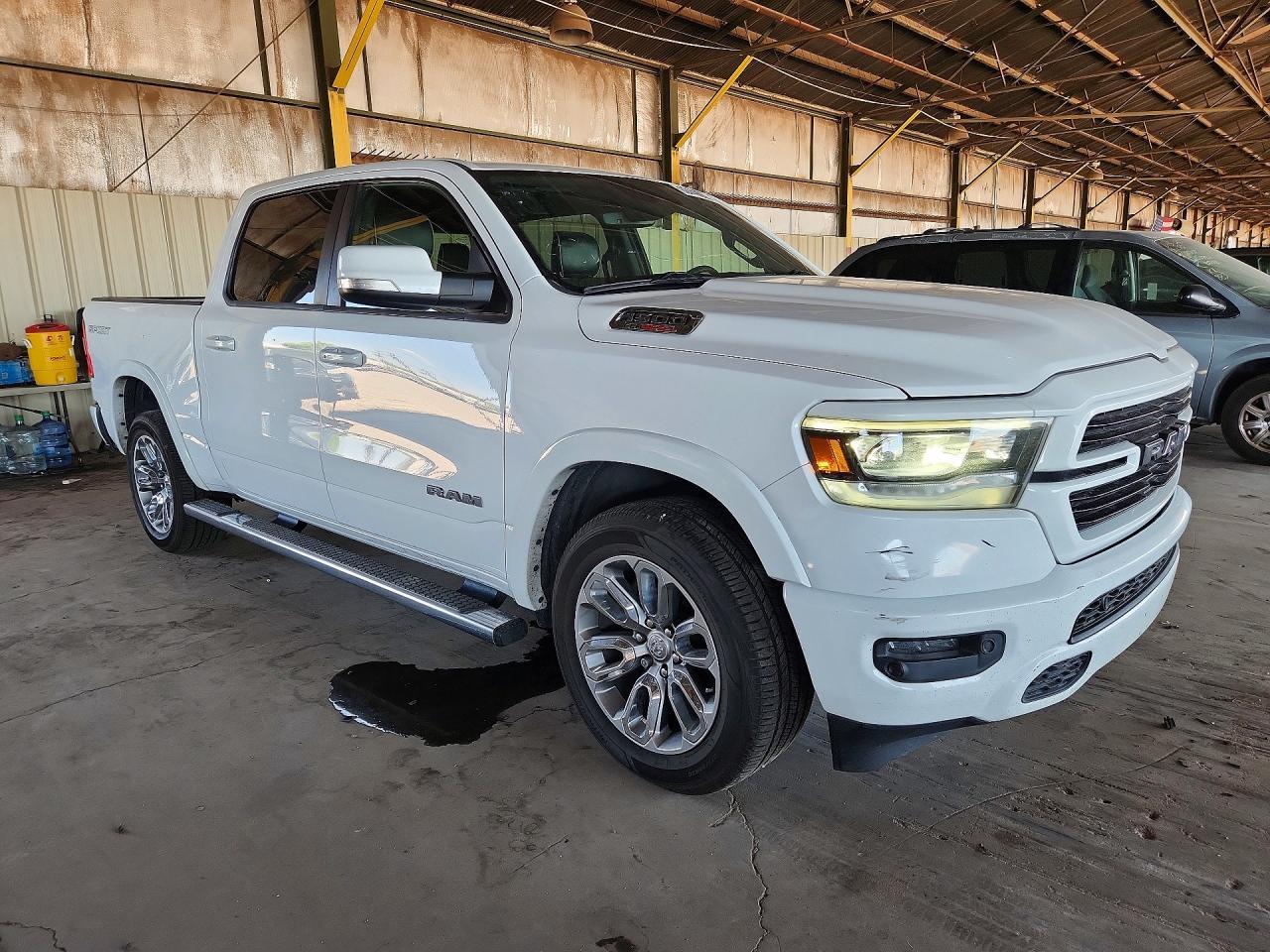 2020 Ram 1500 Laramie - Image 4