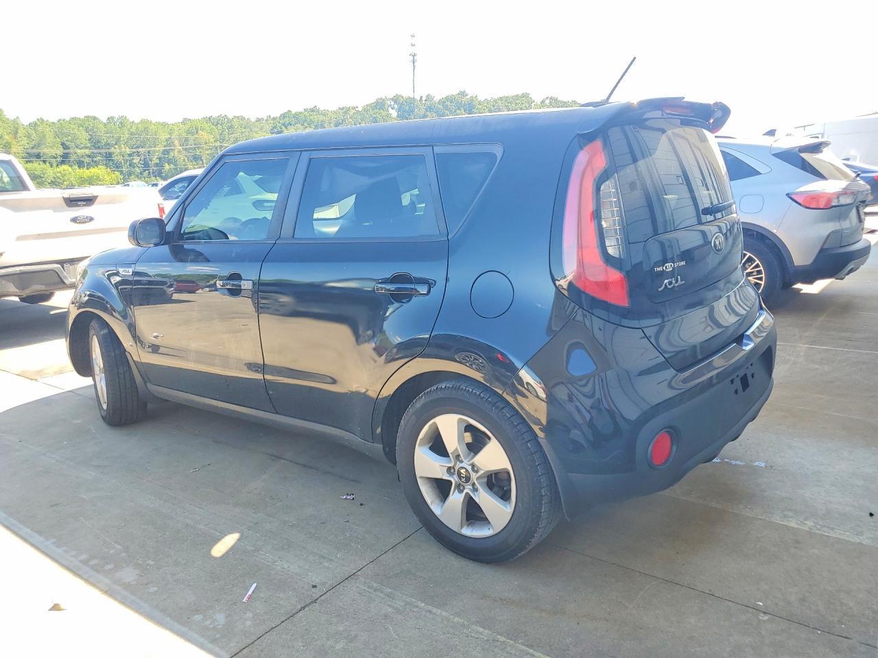 2017 Kia Soul Base - Фото 2