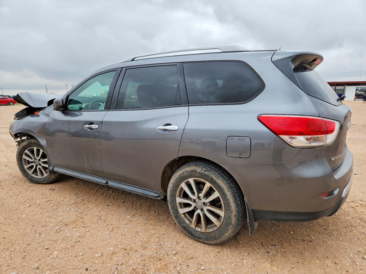 2015 Nissan Pathfinder Sv - Фото 2