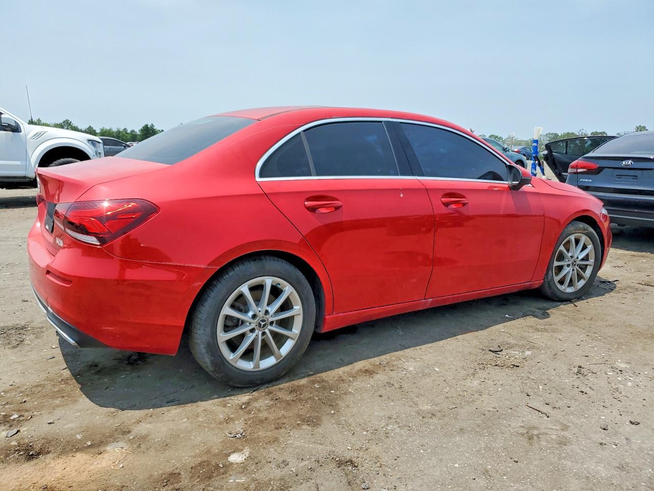 2020 Merz A 220 - Фото 3