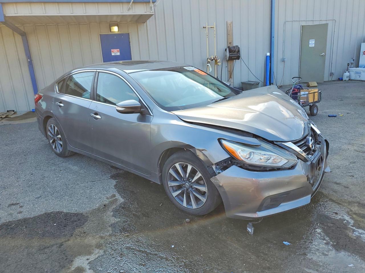 2017 Nissan Altima 2.5 Sl - Image 4