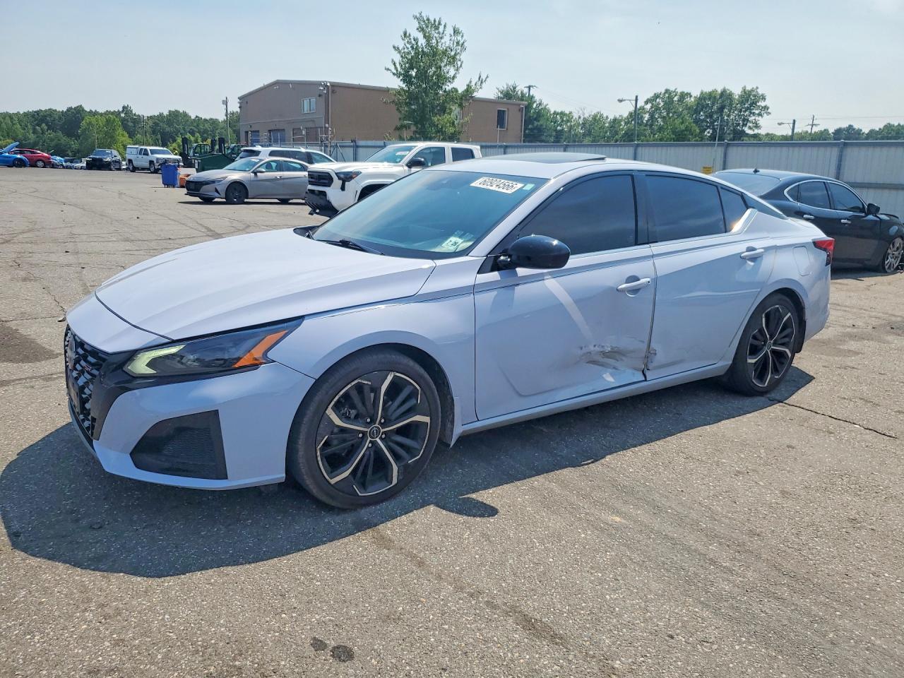 2023 Nissan Altima Sr