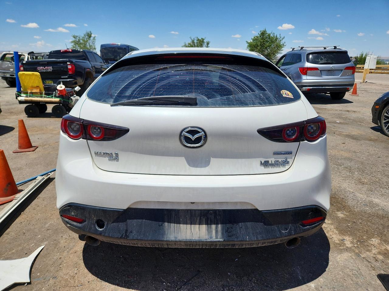 2019 Mazda 3 - Image 6