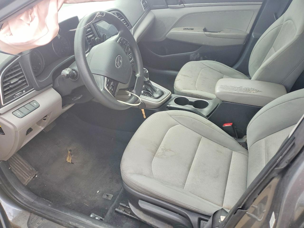 2017 Hyundai Elantra Se - Image 7