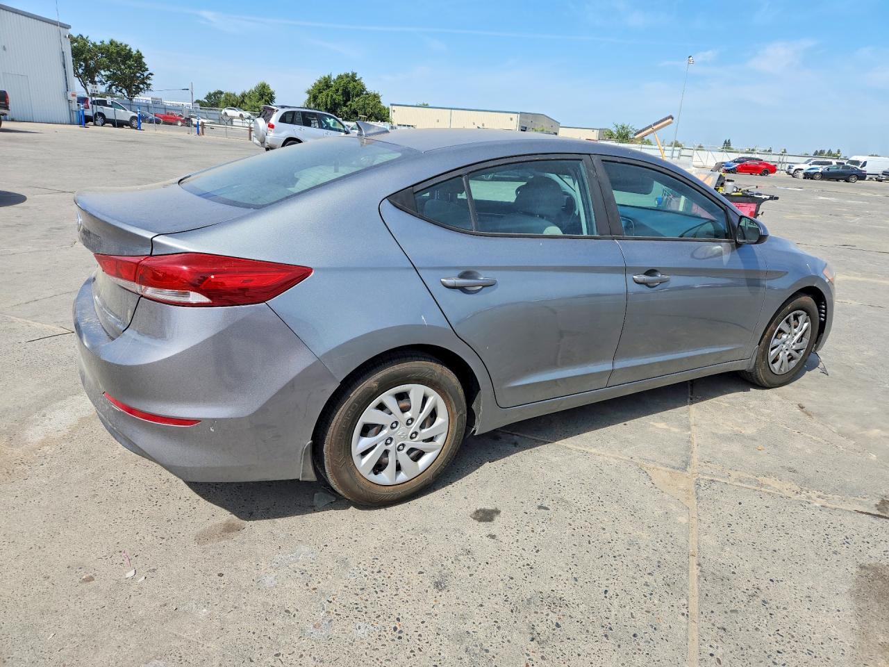 2017 Hyundai Elantra Se - Фото 3