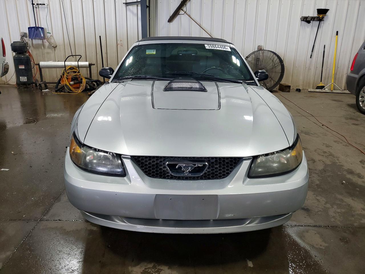 2004 Ford Mustang - Image 5
