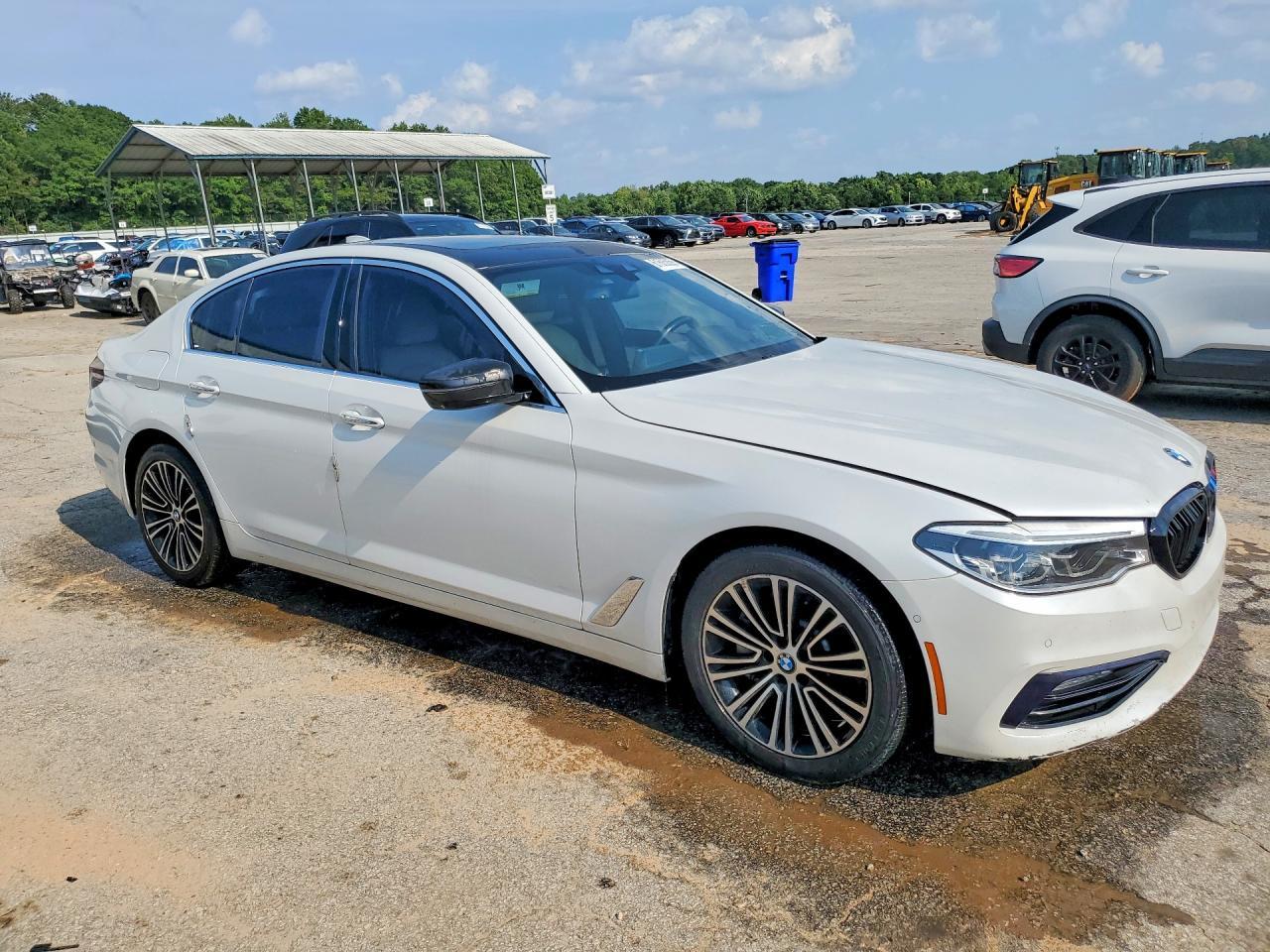 2017 BMW 540 I - Фото 4