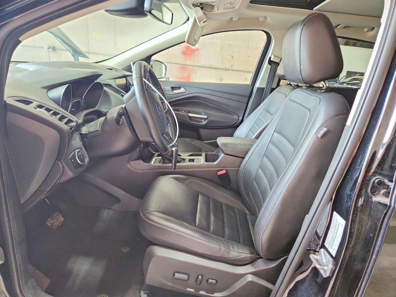 2017 Ford Escape Titanium - Image 7