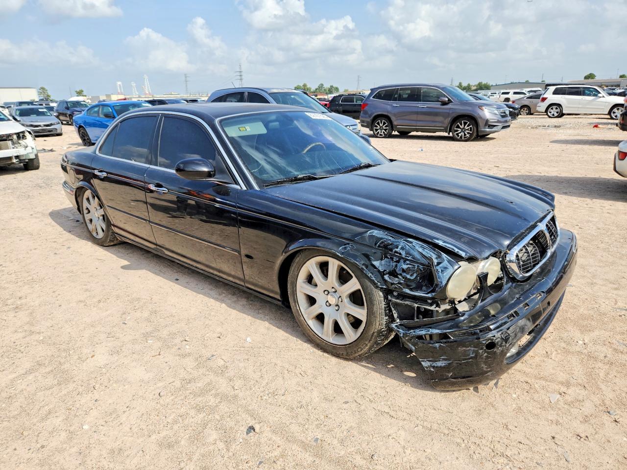 2004 Jaguar Xj8 L - Image 4