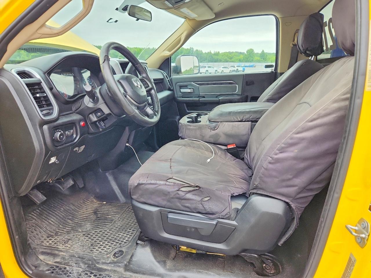 2019 Ram 5500 - Image 7