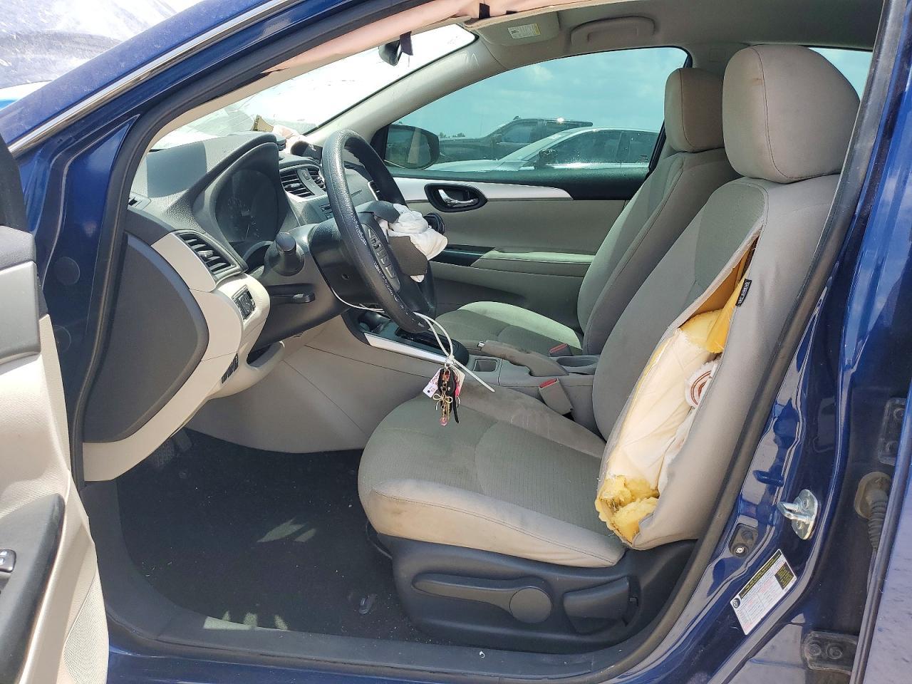 2016 Nissan Sentra S - Image 7