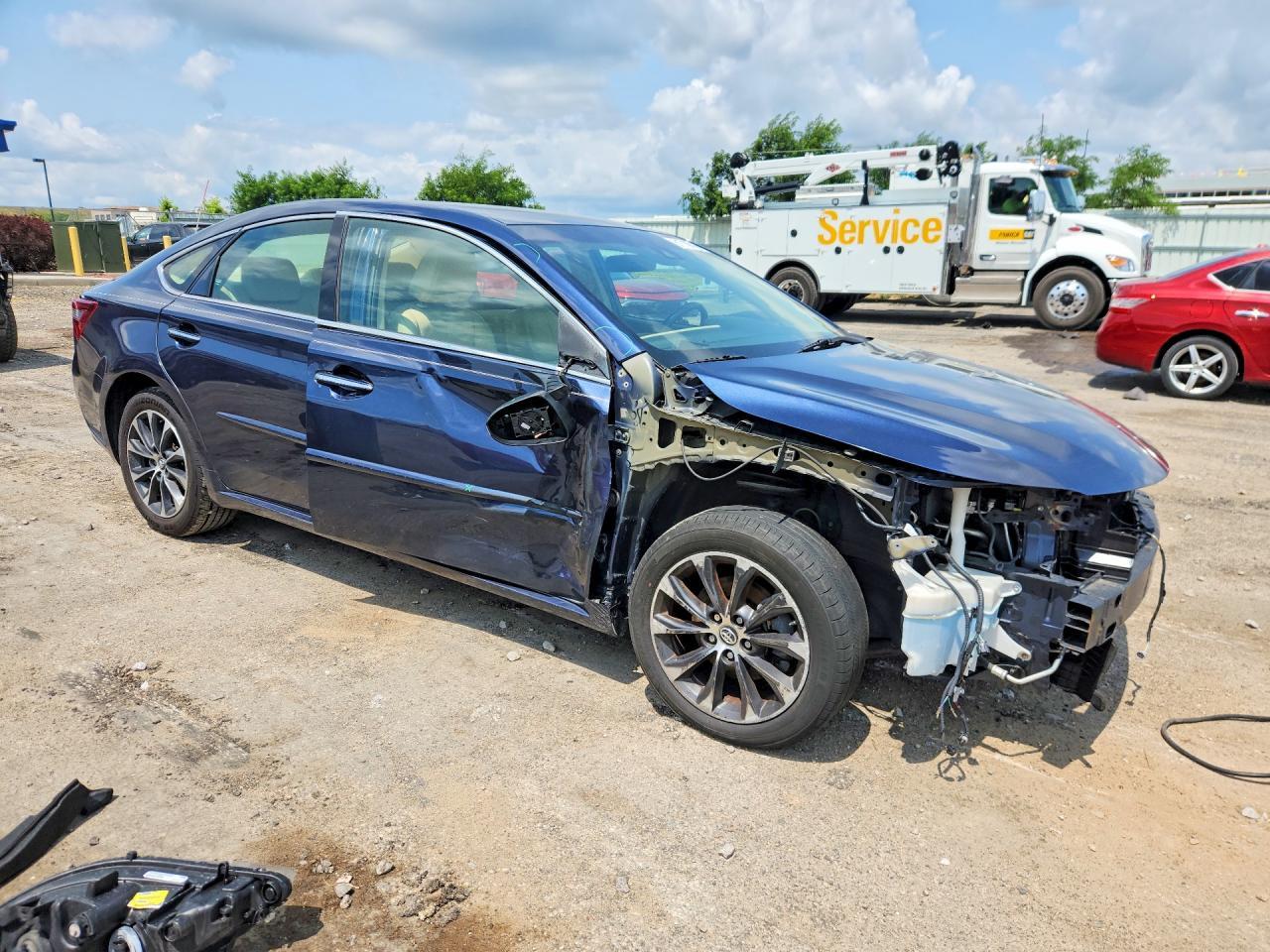 2018 Toyota Avalon Xle - Фото 4