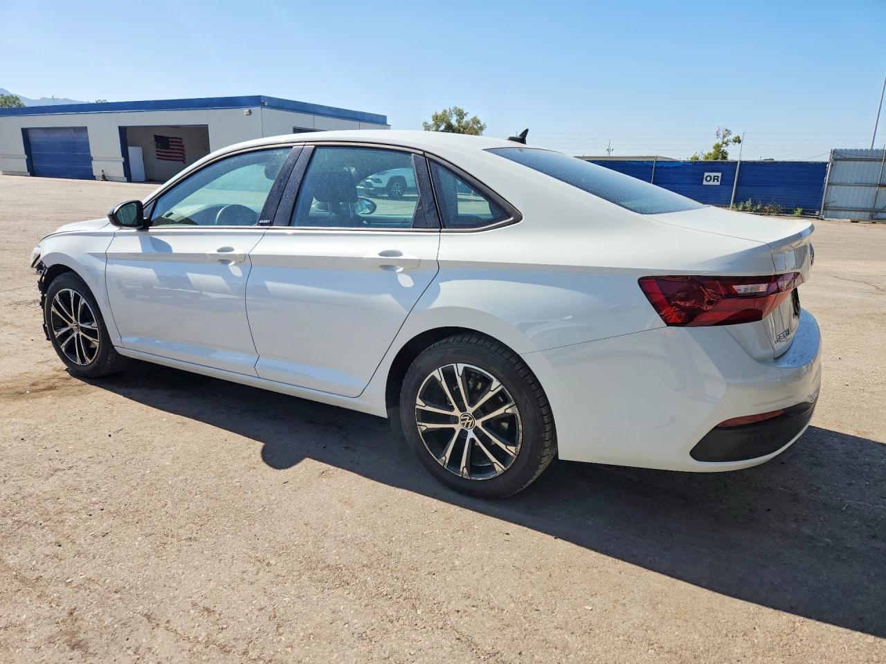 2024 Volkswagen Jetta Sport - Фото 2