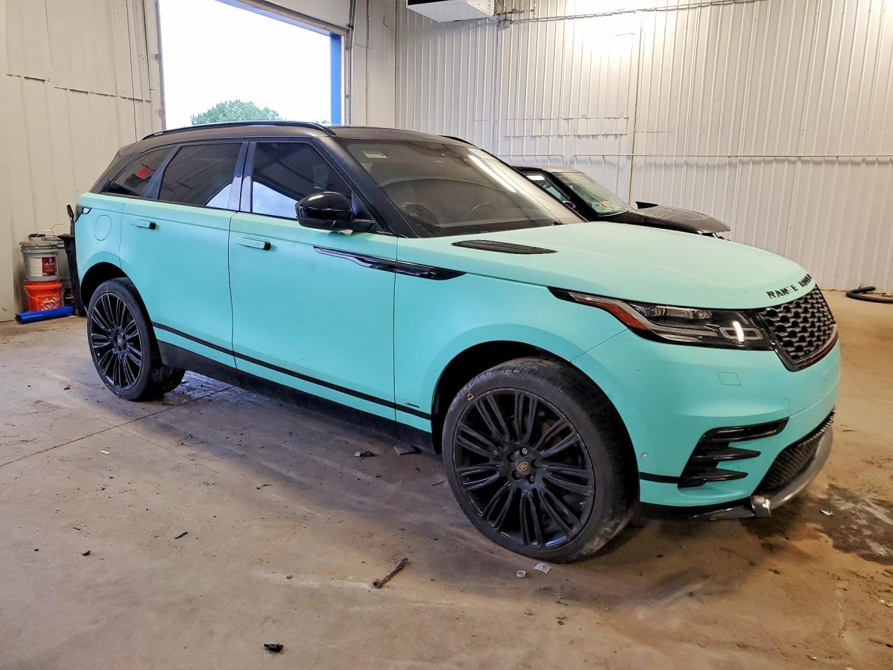 2018 Land Rover Range Rover Velar R-Dynamic Se - Image 4