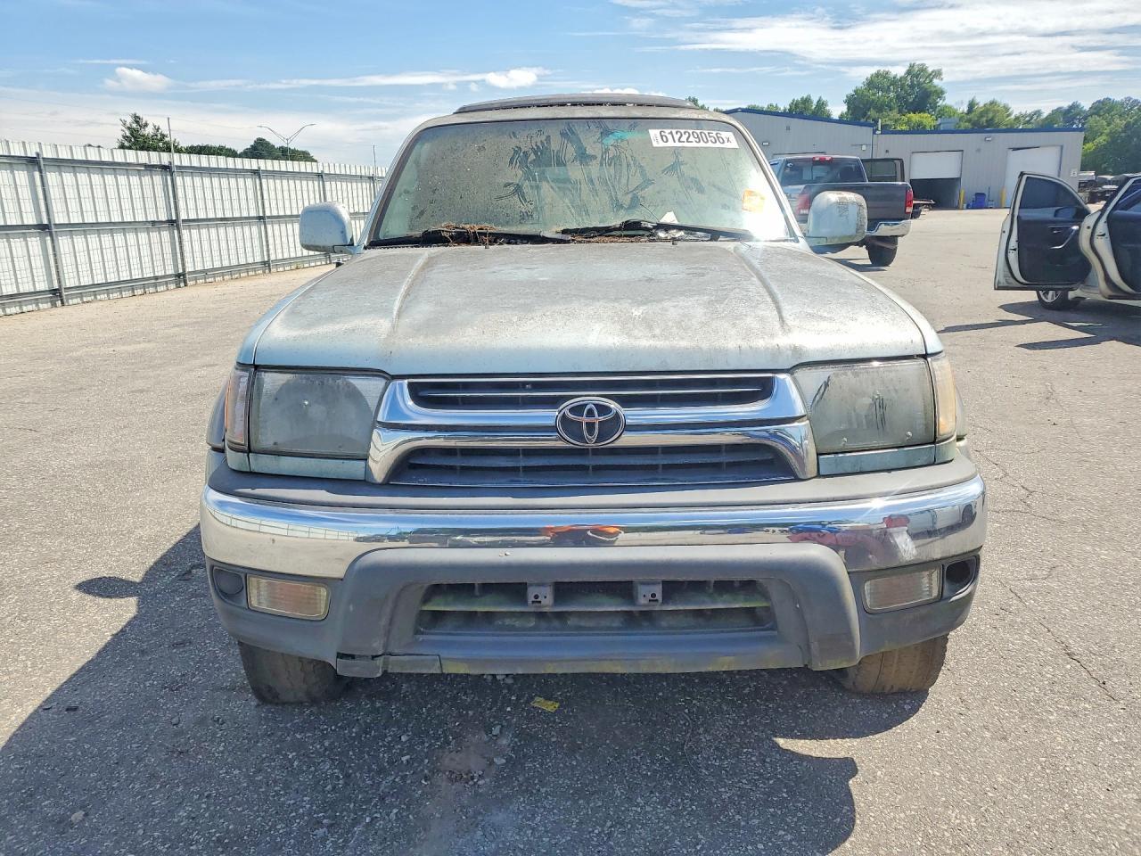 2001 Toyota 4Runner - Фото 5