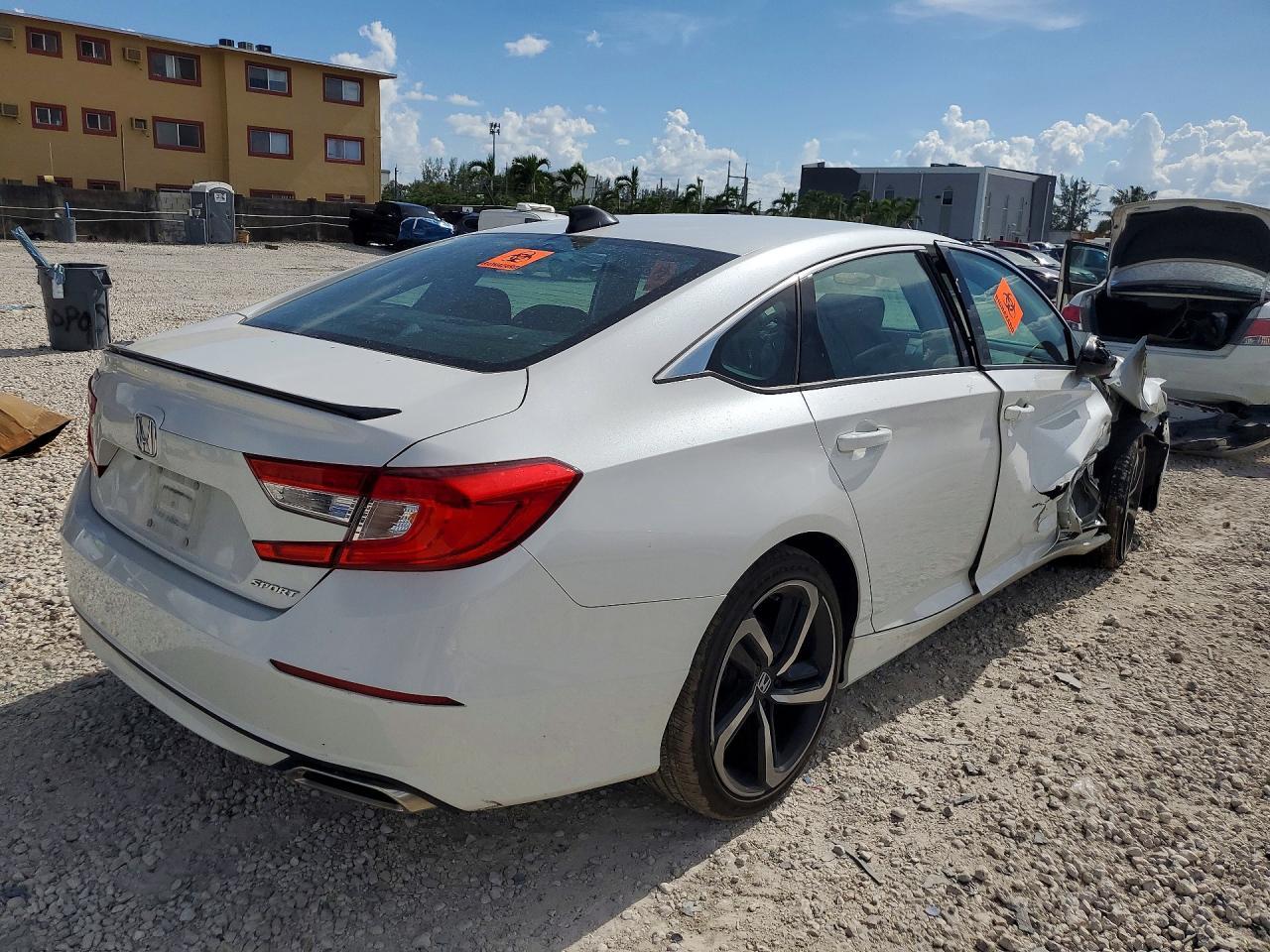 2021 Honda Accord Sport - Image 3