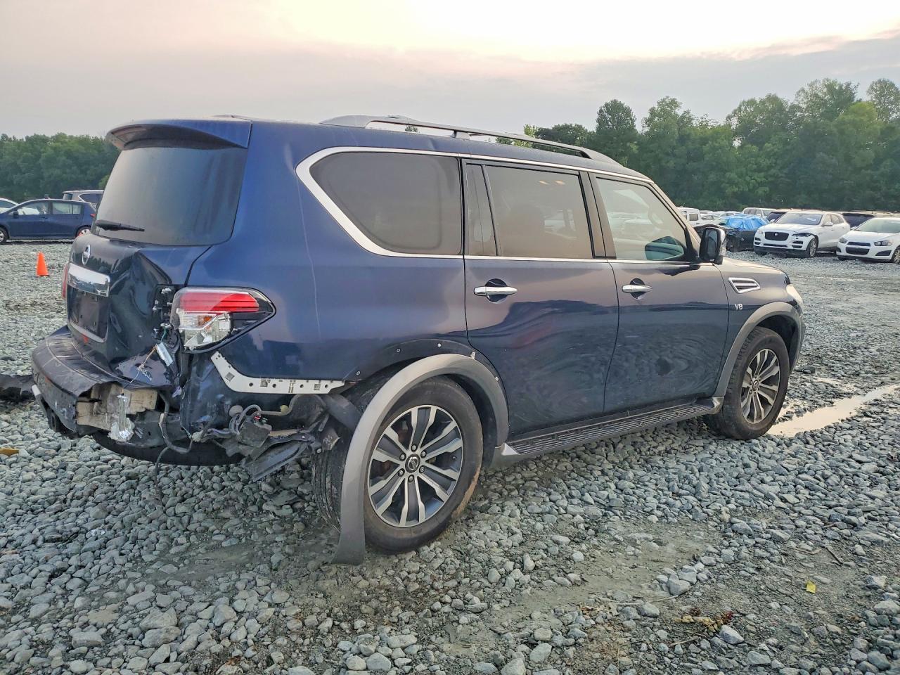2018 Nissan Armada Sv - Фото 3