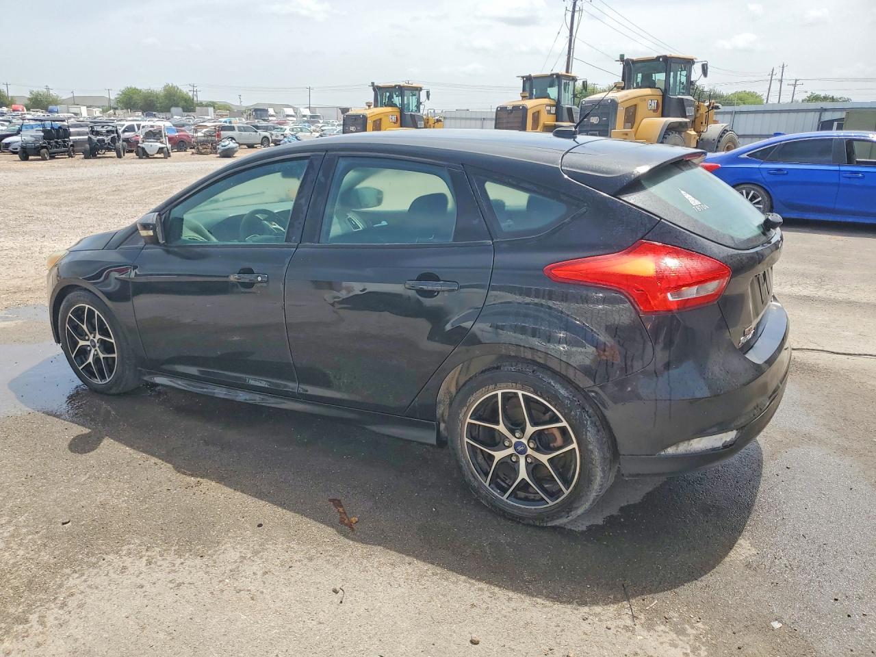 2015 Ford Focus Se - Фото 2