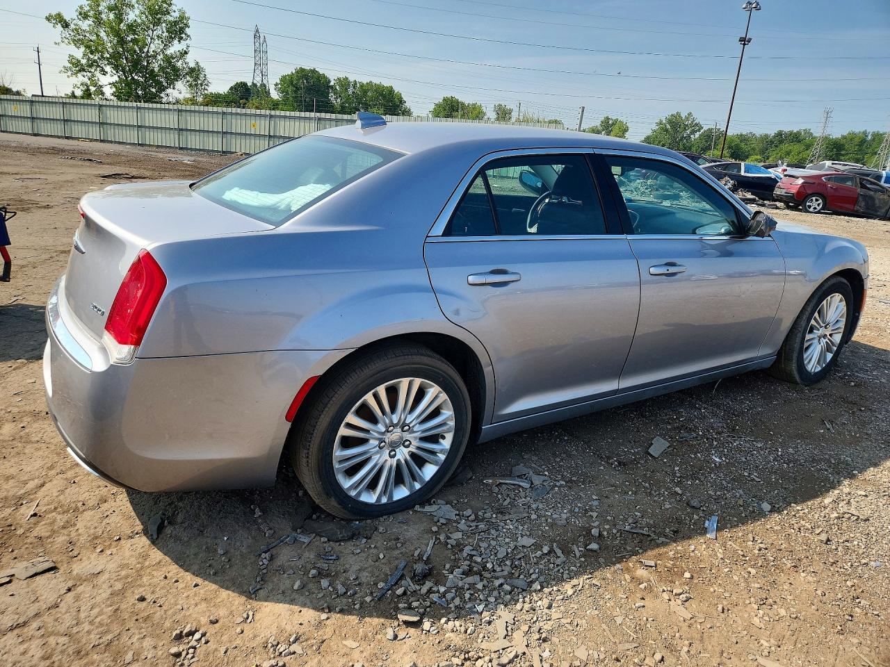 2015 Chrysler 300 Limited - Image 3