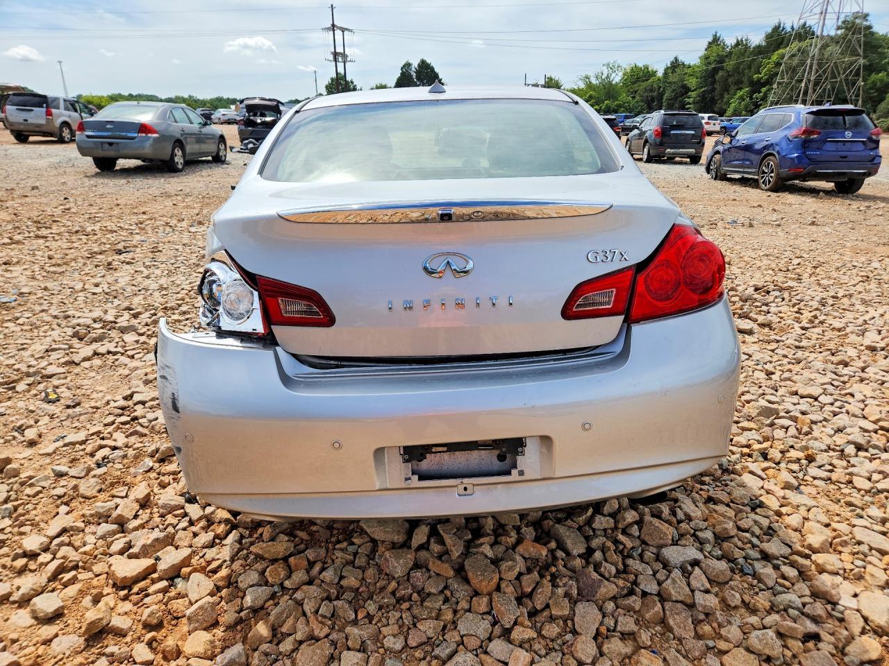 2013 Infiniti G37 Sedan X - Image 6