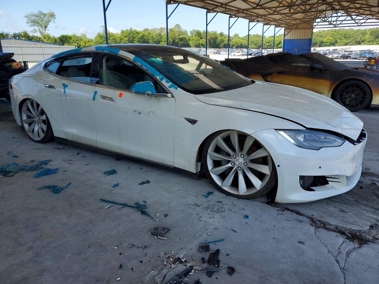 2014 Tesla Model S - Image 4