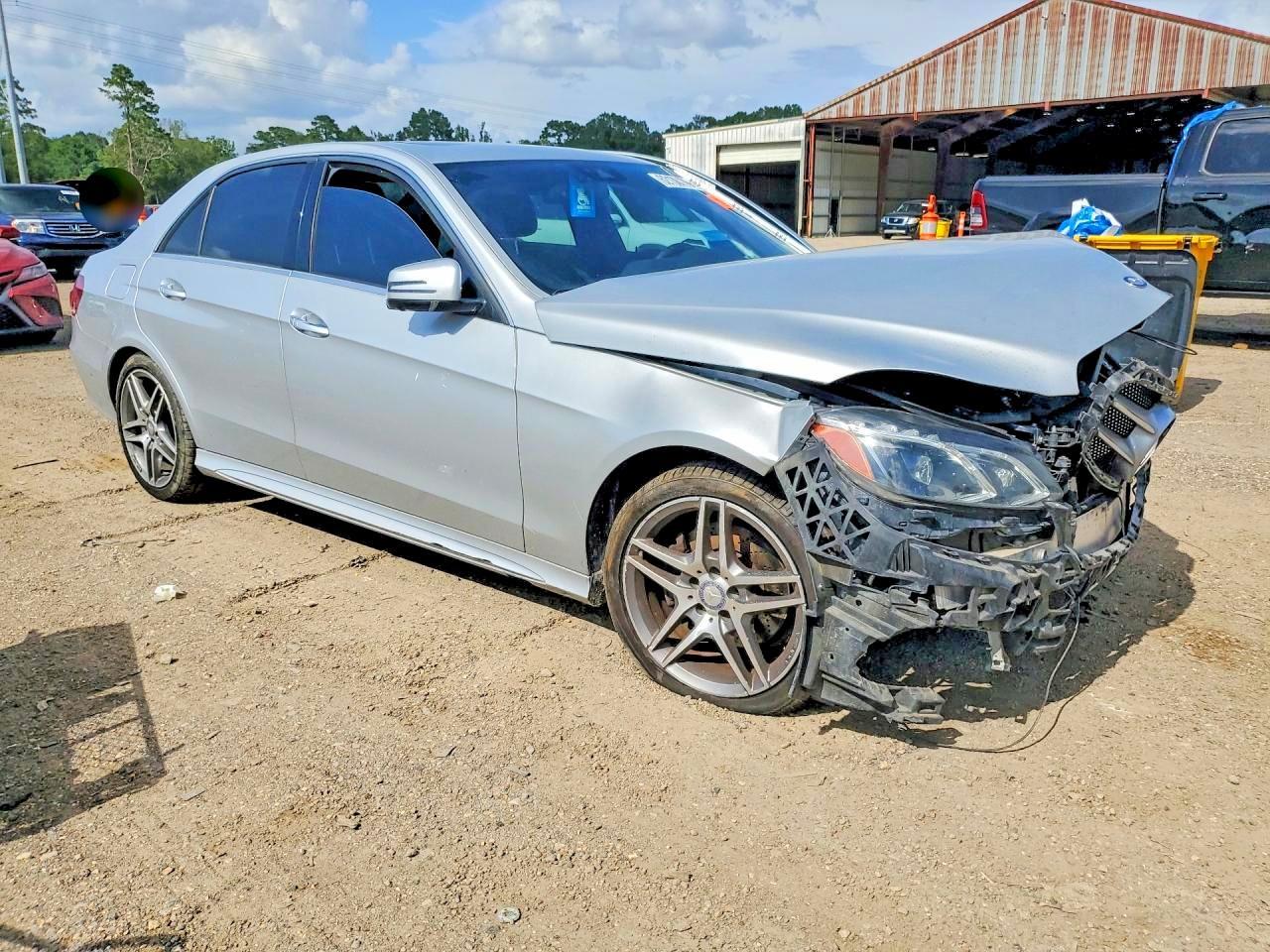 2014 Mercedes-Benz E 350 4Matic - Фото 4