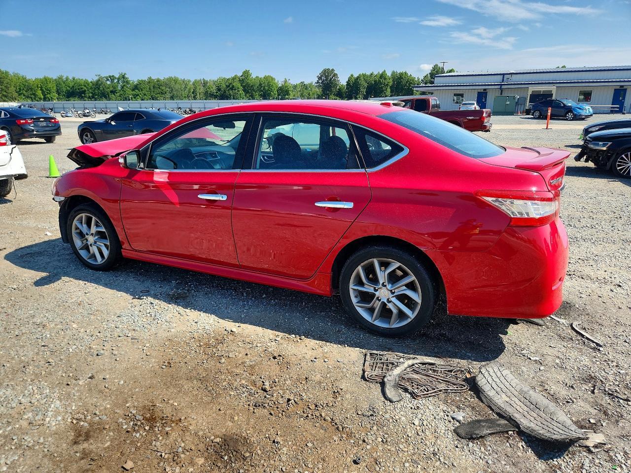 2015 Nissan Sentra Sr - Фото 2