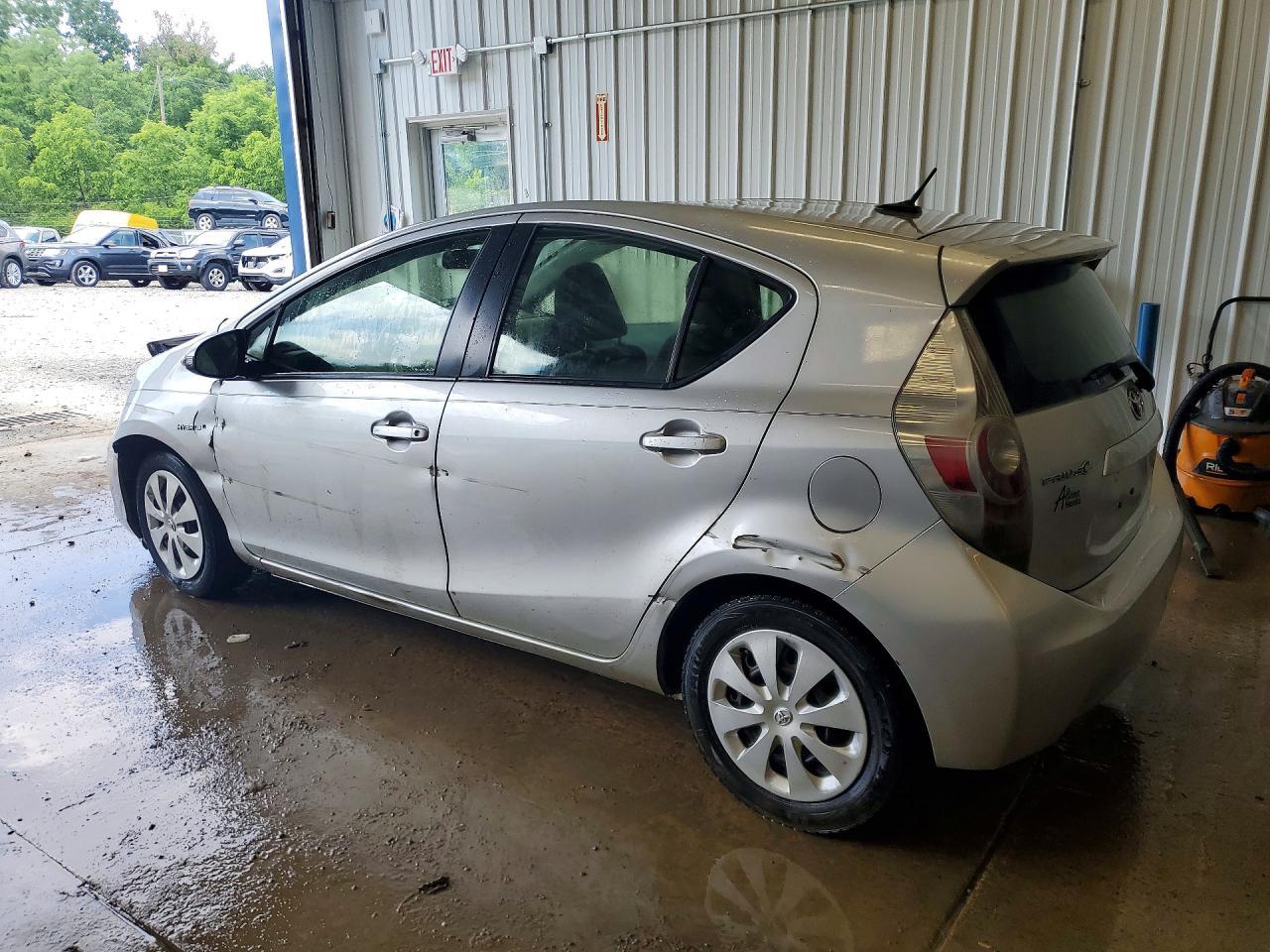 2012 Toyota Prius C Three - Image 2