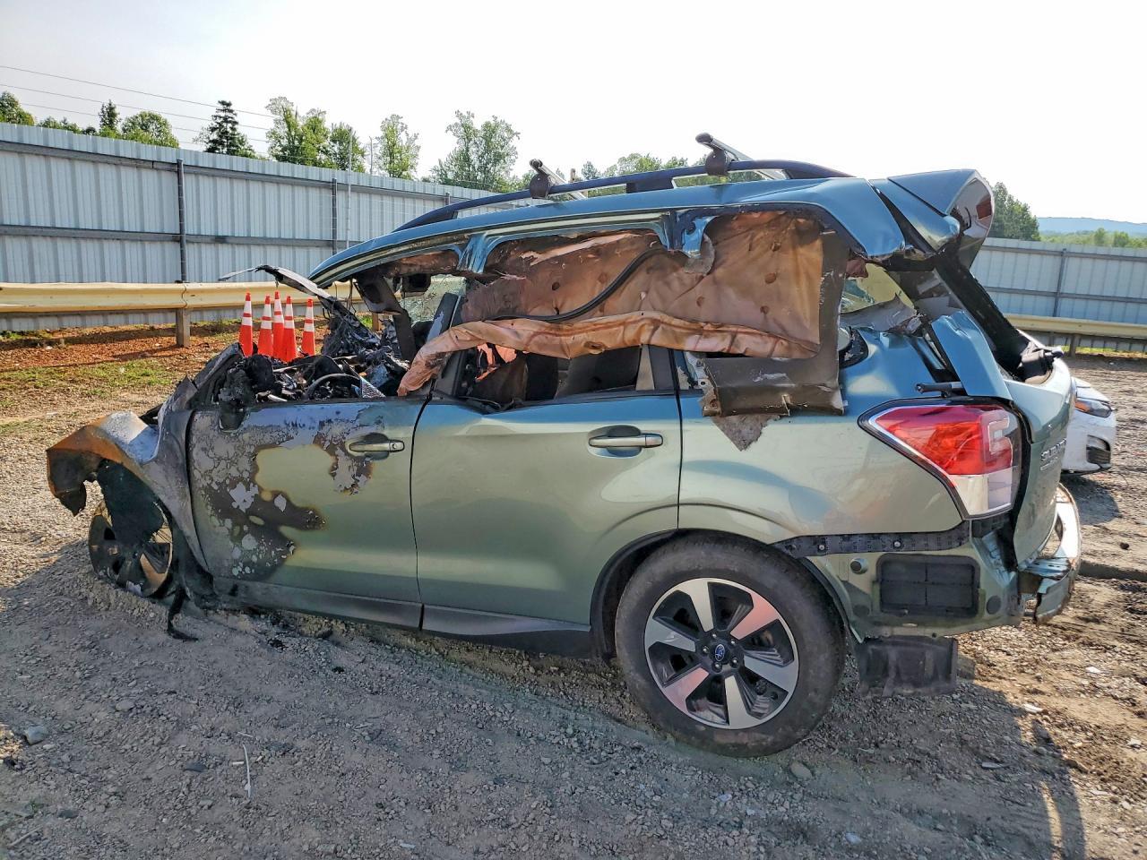 2017 Subaru Forester 2.5I Premium - Фото 2