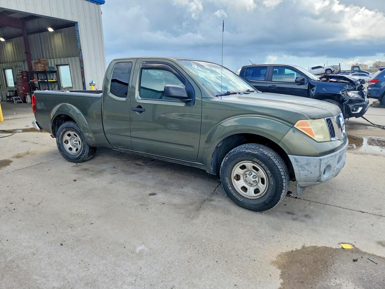 2005 Nissan Frontier King Cab Xe - Image 4