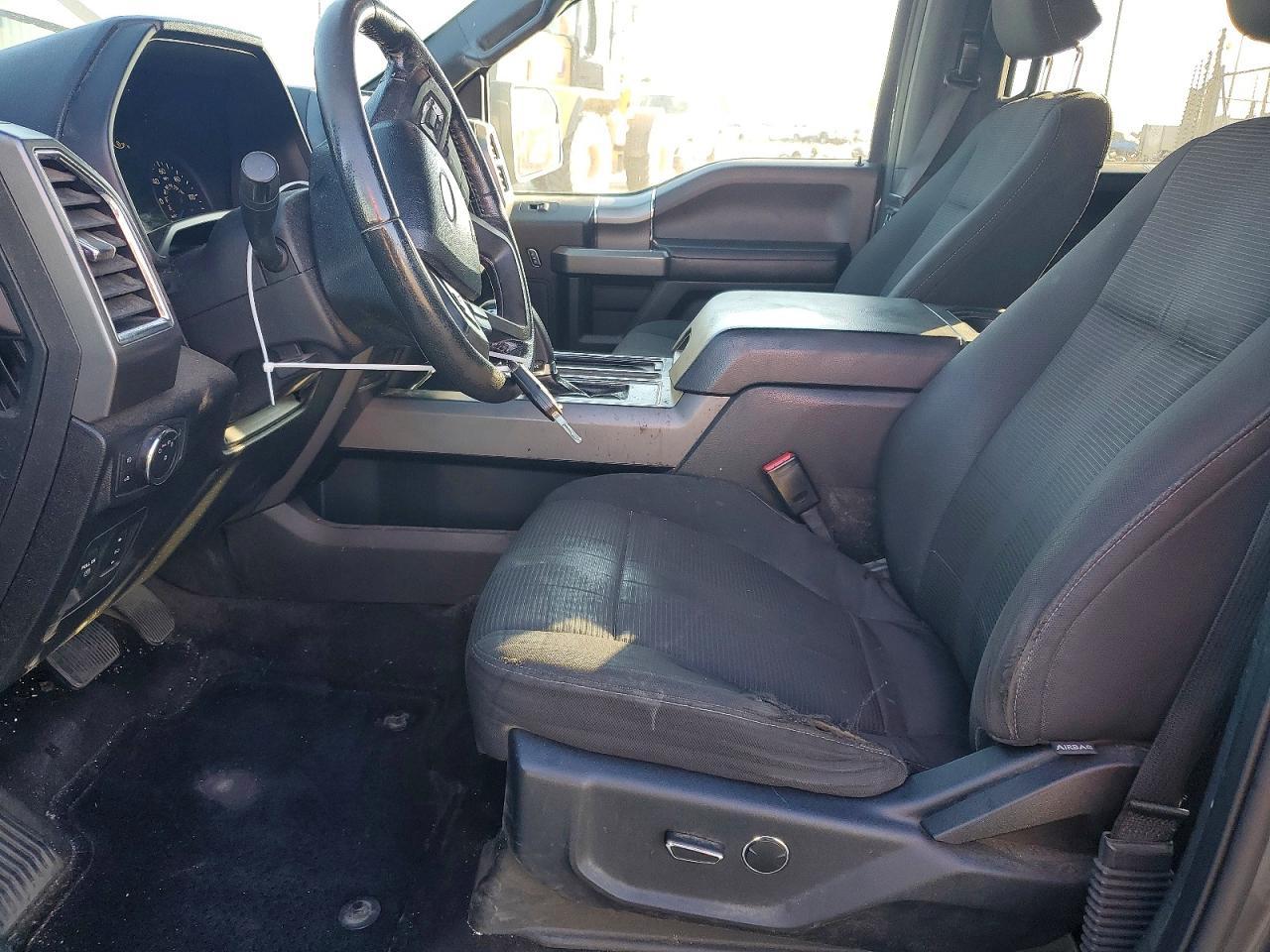 2015 Ford F150 Supercrew - Фото 7