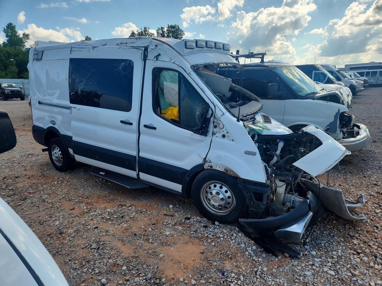 2022 Ford Transit T- - Ambulance - Фото 4