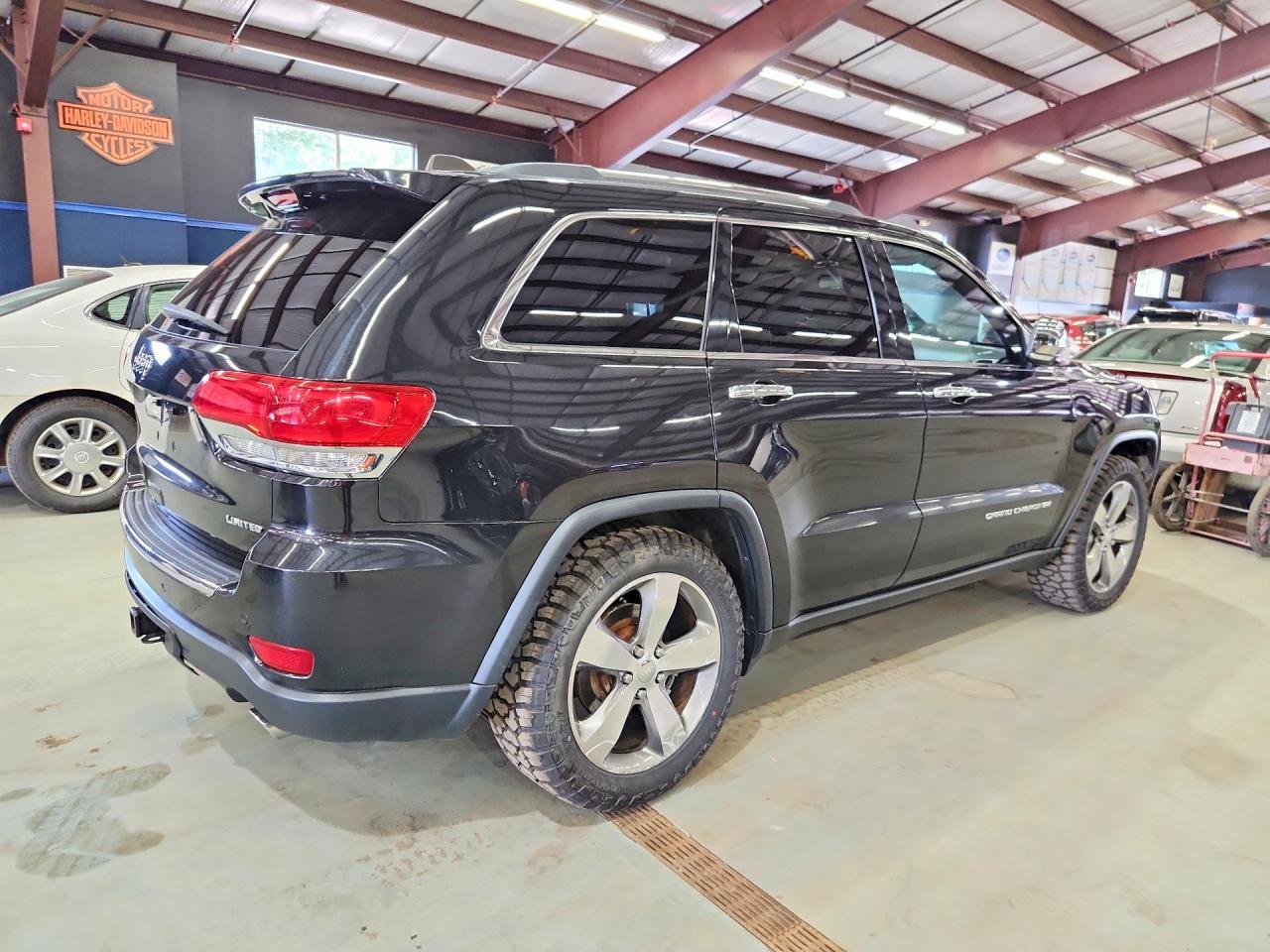 2014 Jeep Grand Cherokee Limited - Image 3