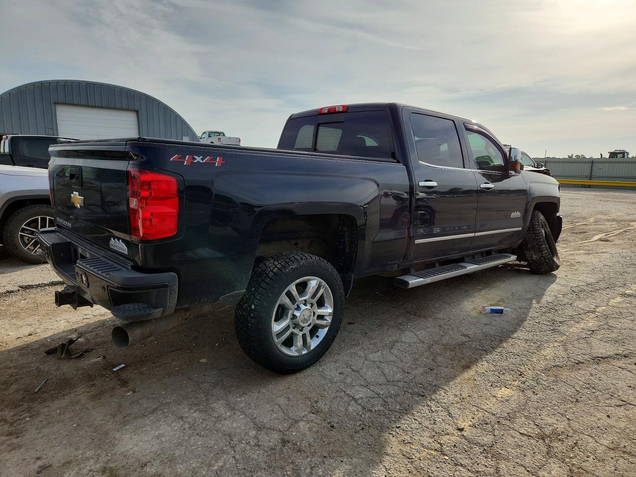 2019 Chevrolet Silverado K2500 High Country - Фото 3