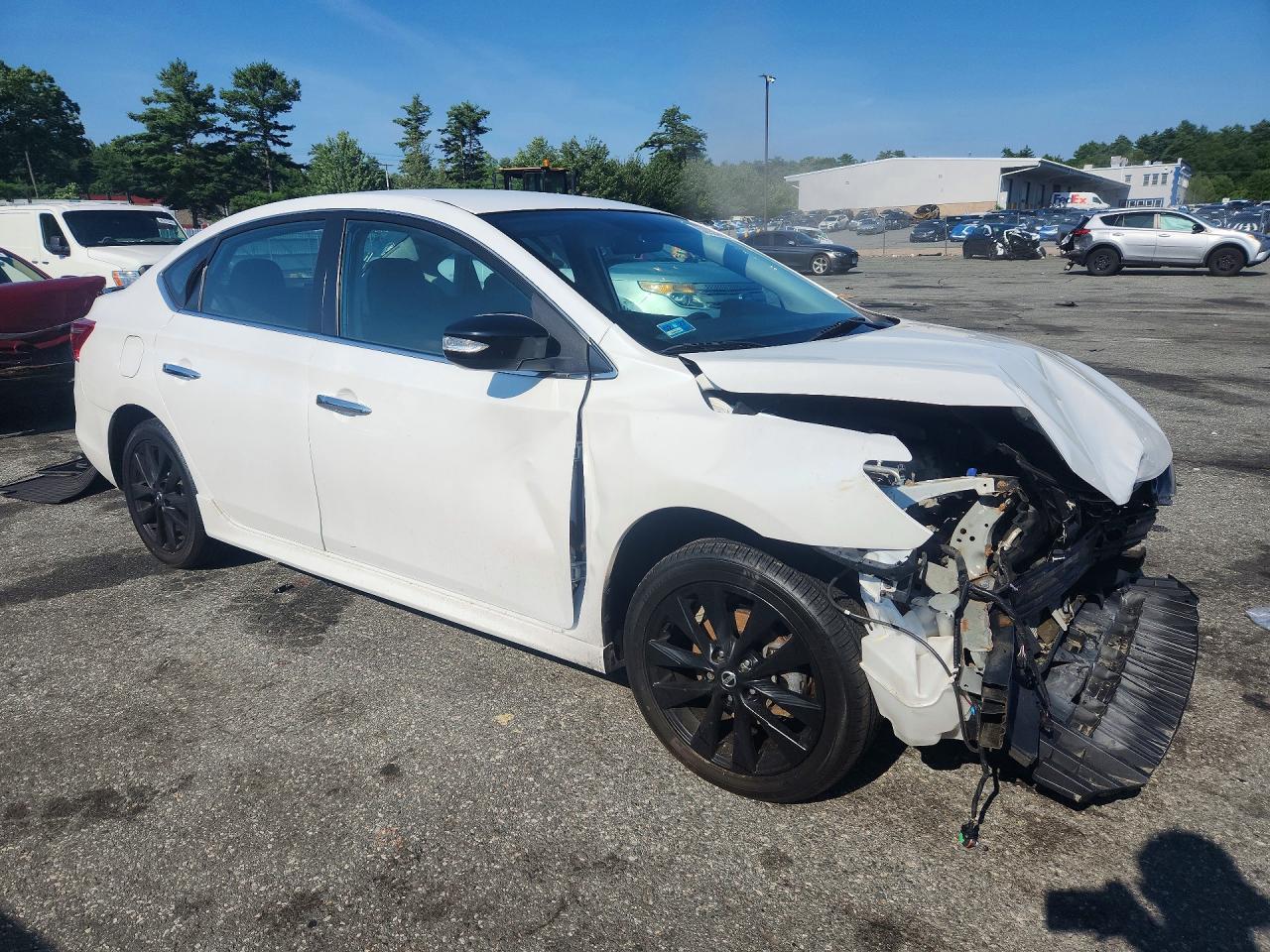 2017 Nissan Sentra Sr - Фото 4