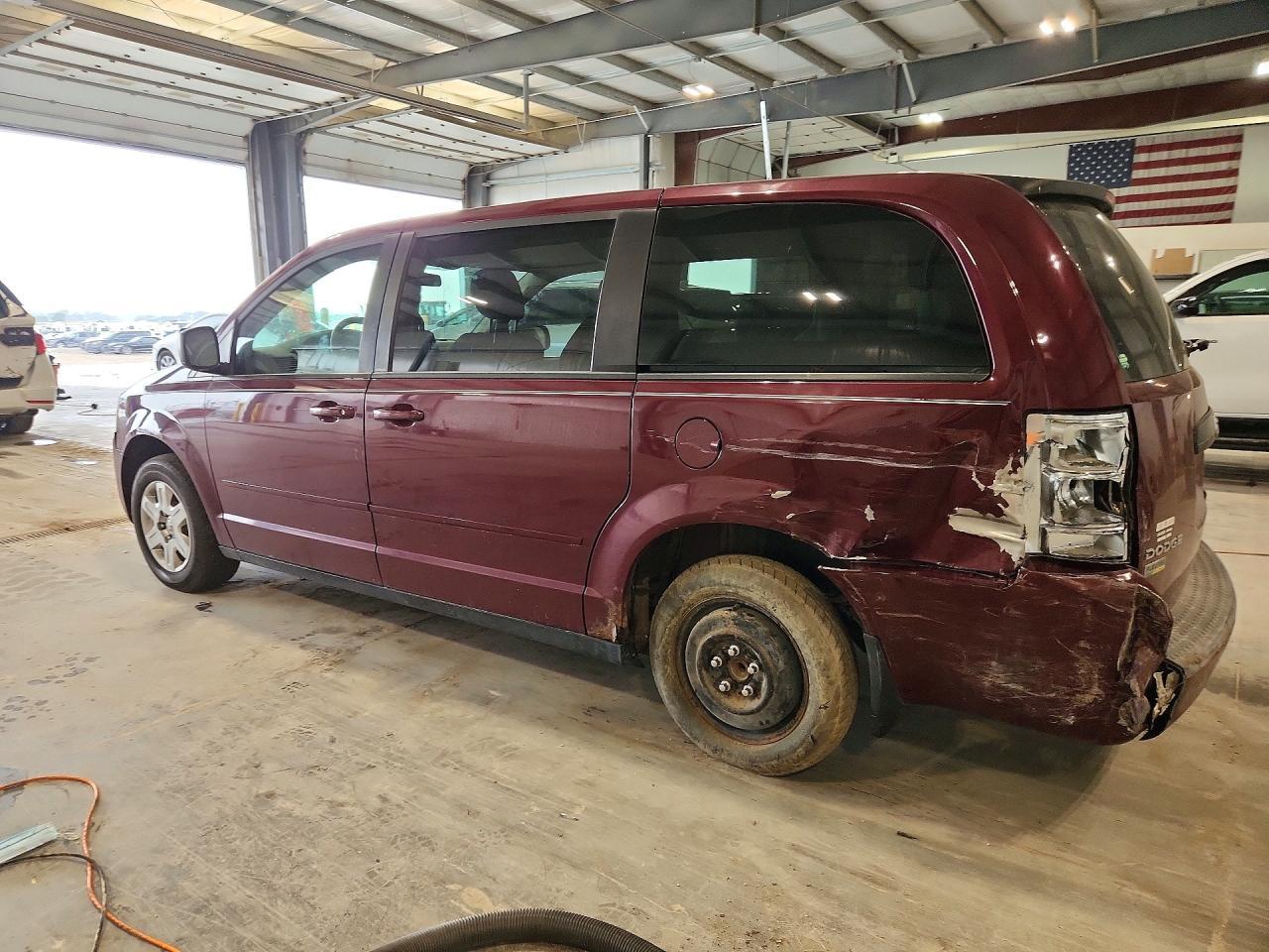 2009 Dodge Grand Caravan Se - Image 2