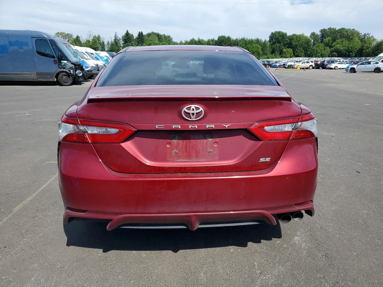 2018 Toyota Camry Se - Image 6