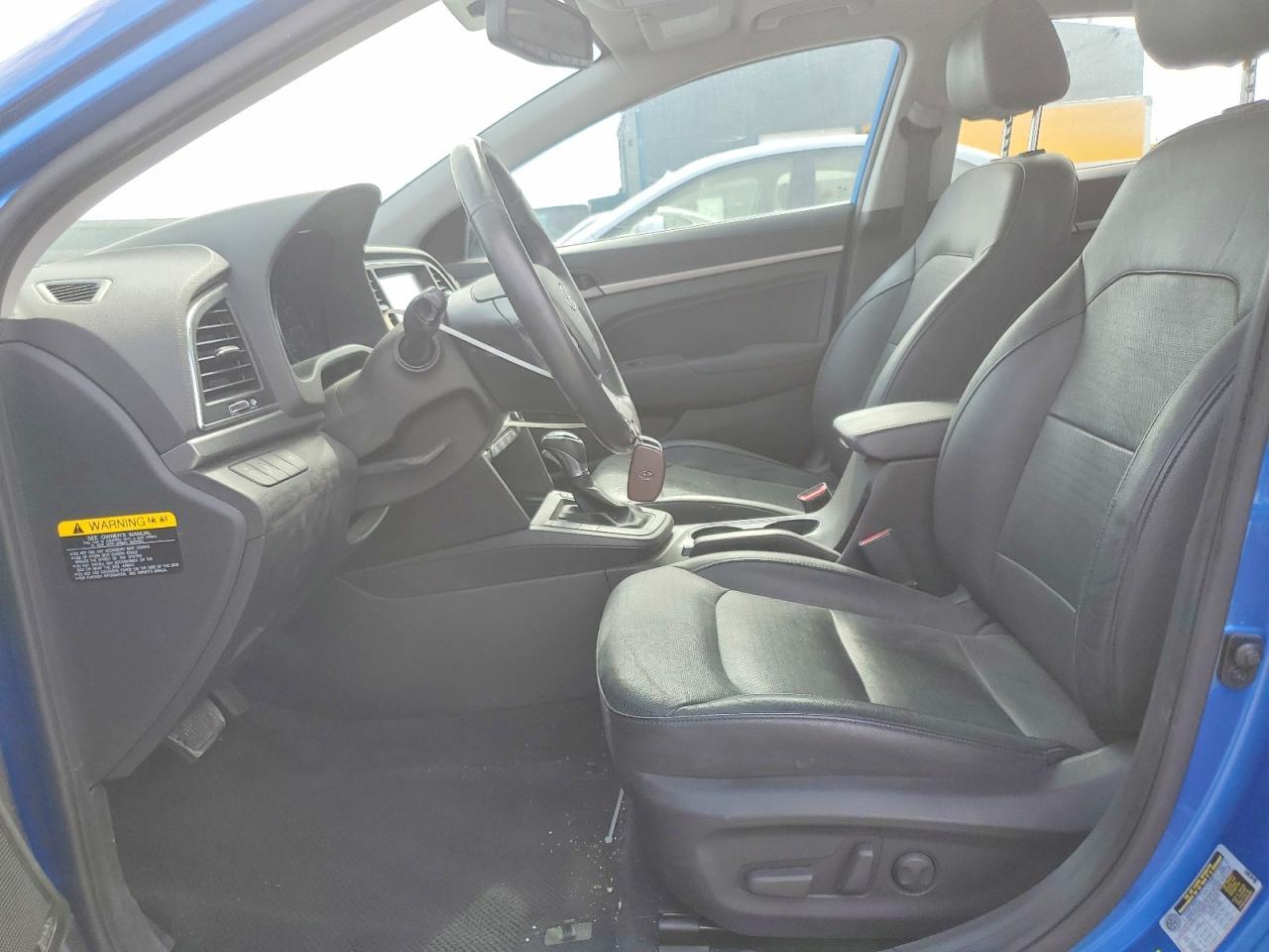 2017 Hyundai Elantra Limited - Image 7