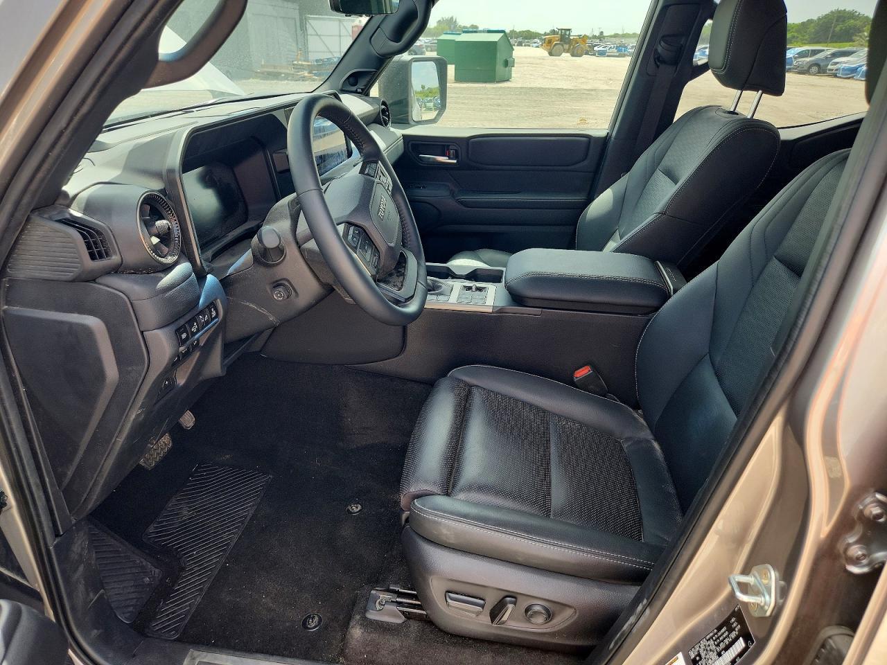 2024 Toyota Land Cruiser Base - Image 7