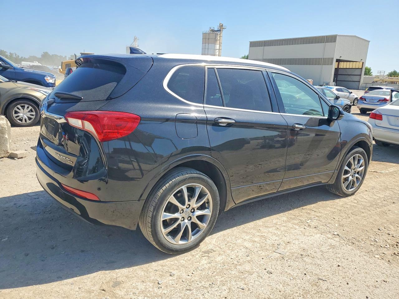 2020 Buick Envision Essence - Фото 3