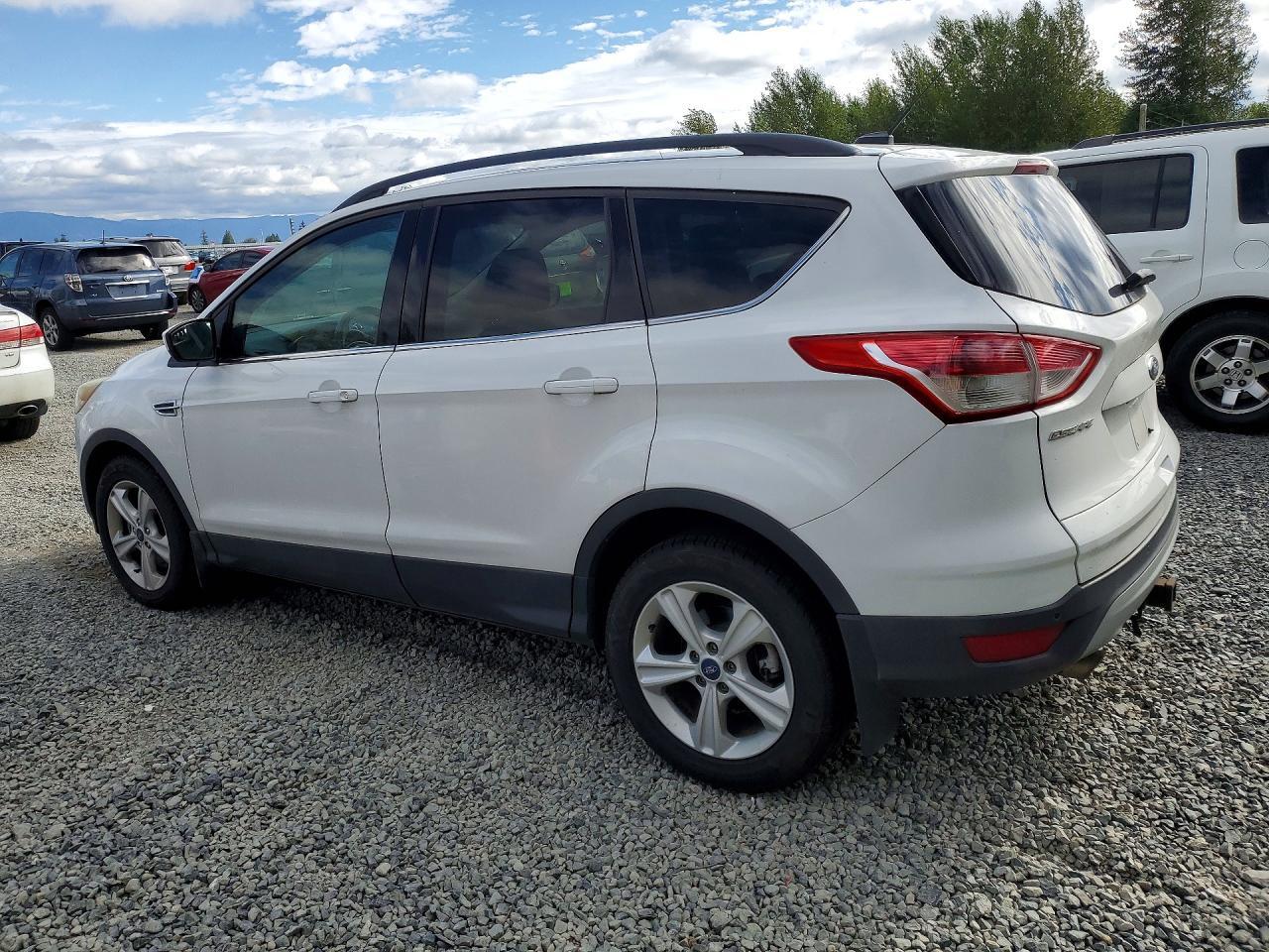 2014 Ford Escape Se - Image 2